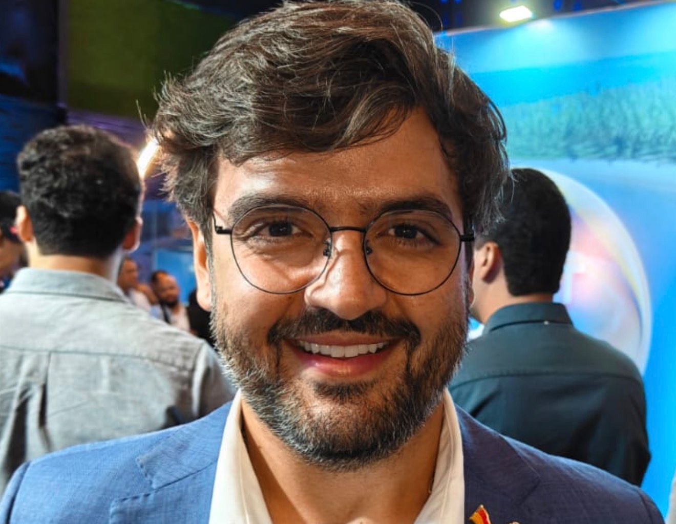"A população sofre com o descaso", aponta Valderico Júnior ao criticar gestões passadas e projetar força no Sul da Bahia