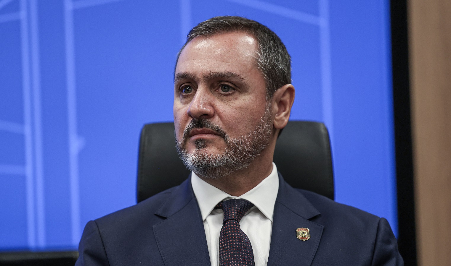 AGU pede suspensão imediata do afastamento de diretor-geral da PF