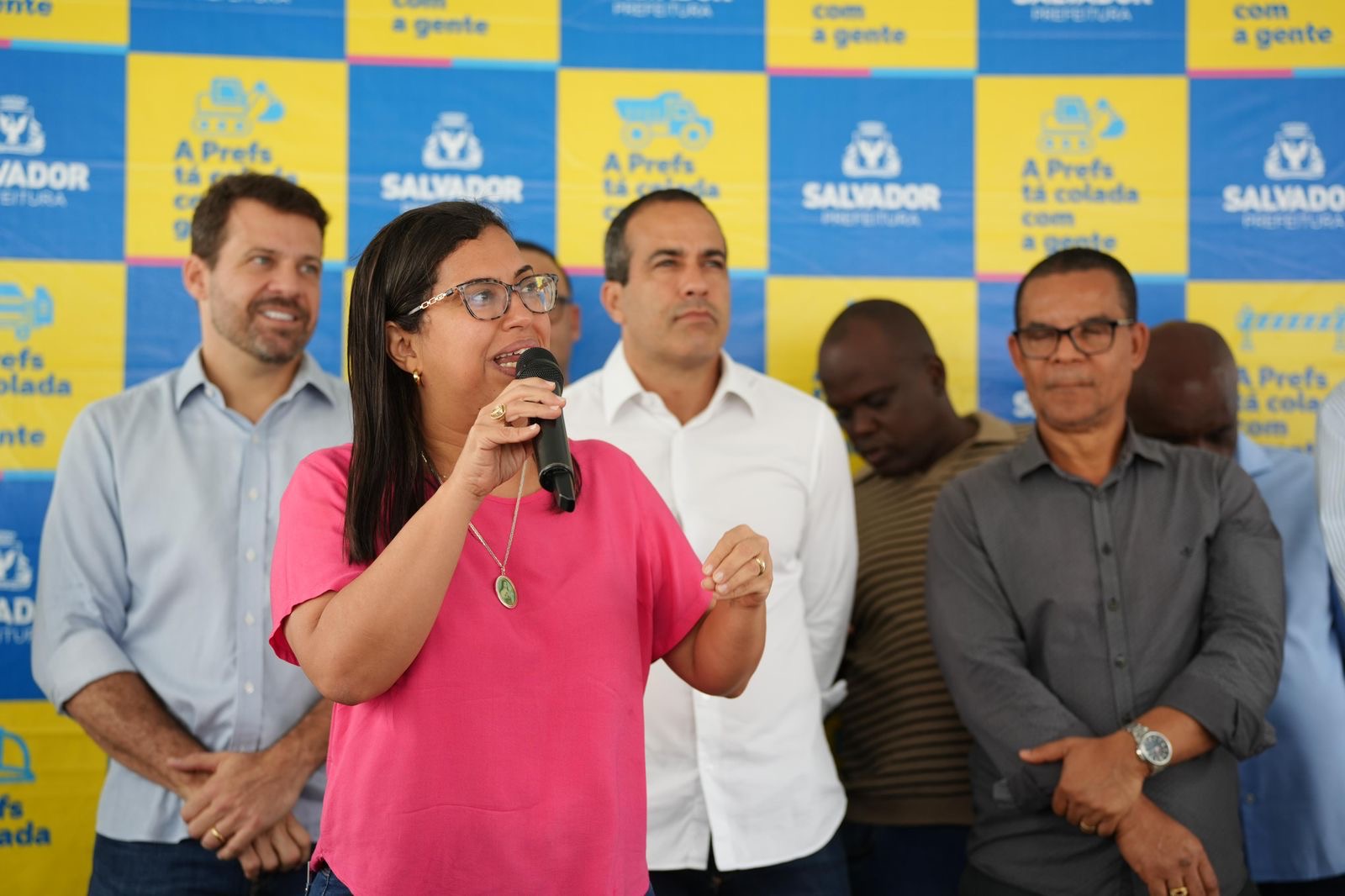 Ana Paula destaca entregas da saúde de Salvador e diz que Bahia pode avançar com ACM Neto: “Enquanto eles falam, nós fazemos”