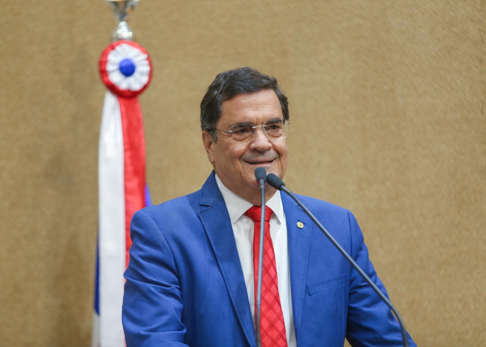 Angelo aponta “liberdade de ocasião” de ACM Neto após tentativa de tirar veículo do ar