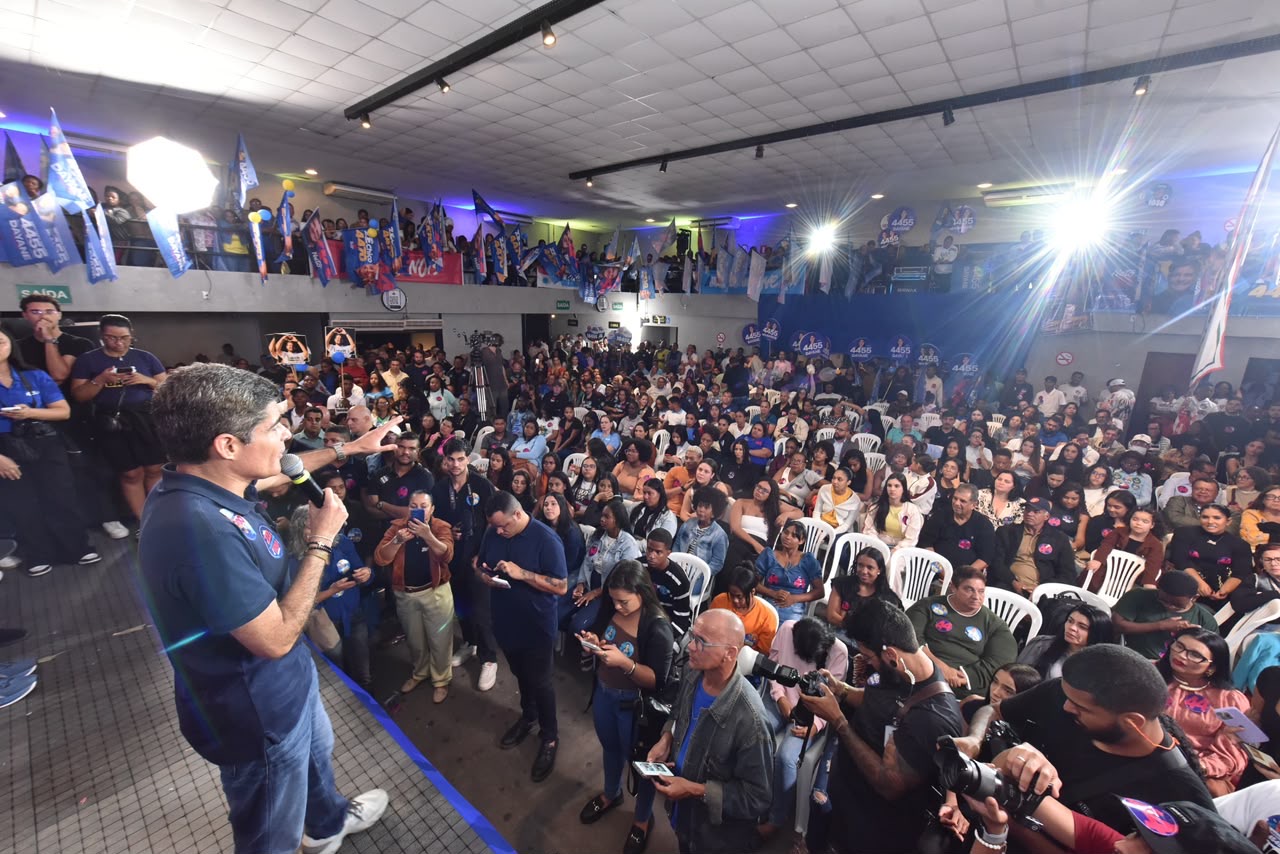 “Buraco do Jero”: ACM Neto relata congestionamento e transtornos na BR-324 a caminho de Feira de Santana