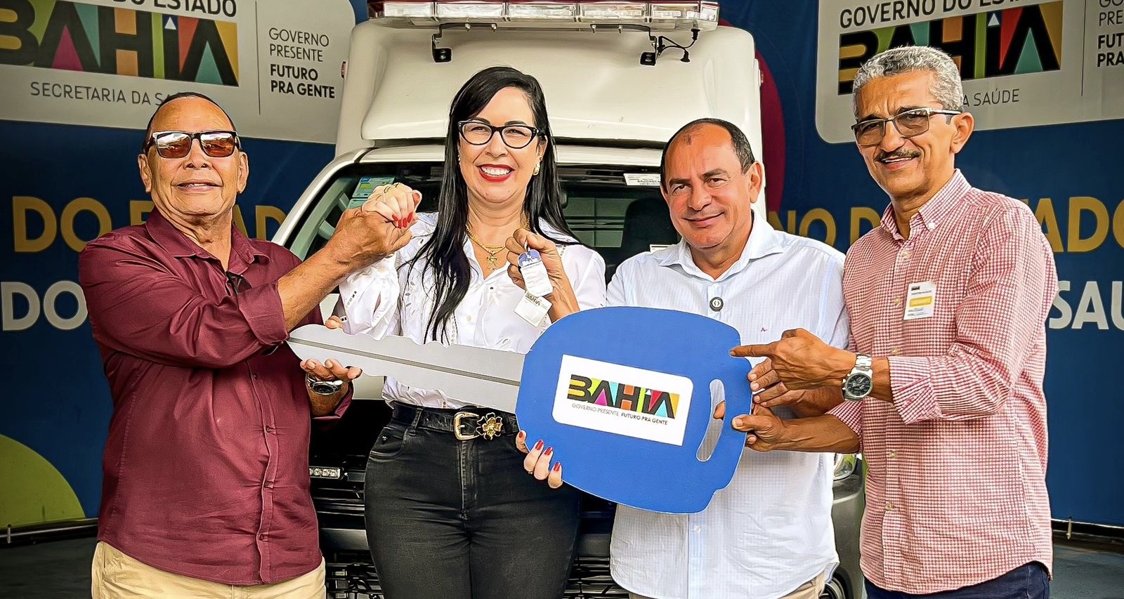 Deputada Ludmilla Fiscina amplia investimentos na saúde de Esplanada com entrega de ambulância