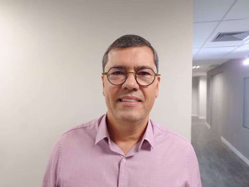 Em clima de Copa, Claudio Tinoco defende fim da era do PT na Bahia após cinco governos: “Esse hexa eu não quero”