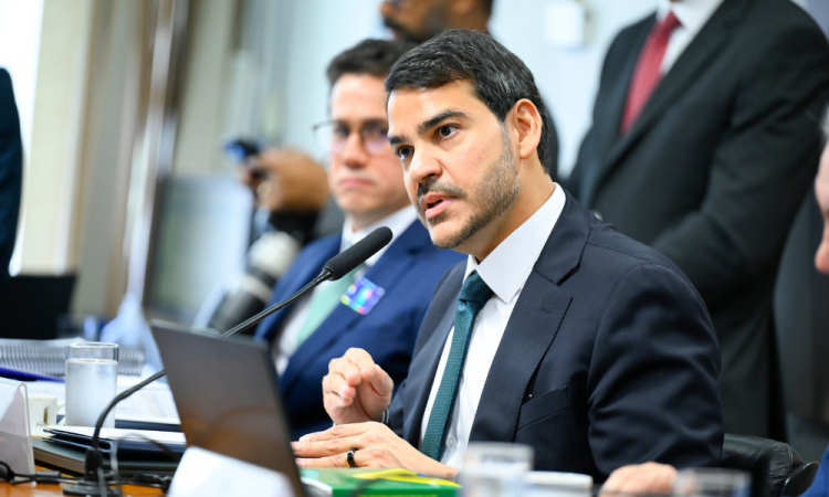 Em derrota inédita para o governo Lula, Senado reprova indicação de Messias ao STF