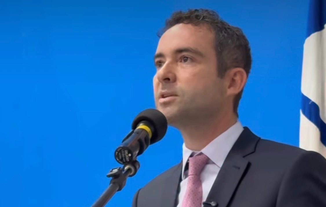 Fabrício Abrantes destaca avanços em ressocialização durante agenda no Conjunto Penal de Brumado