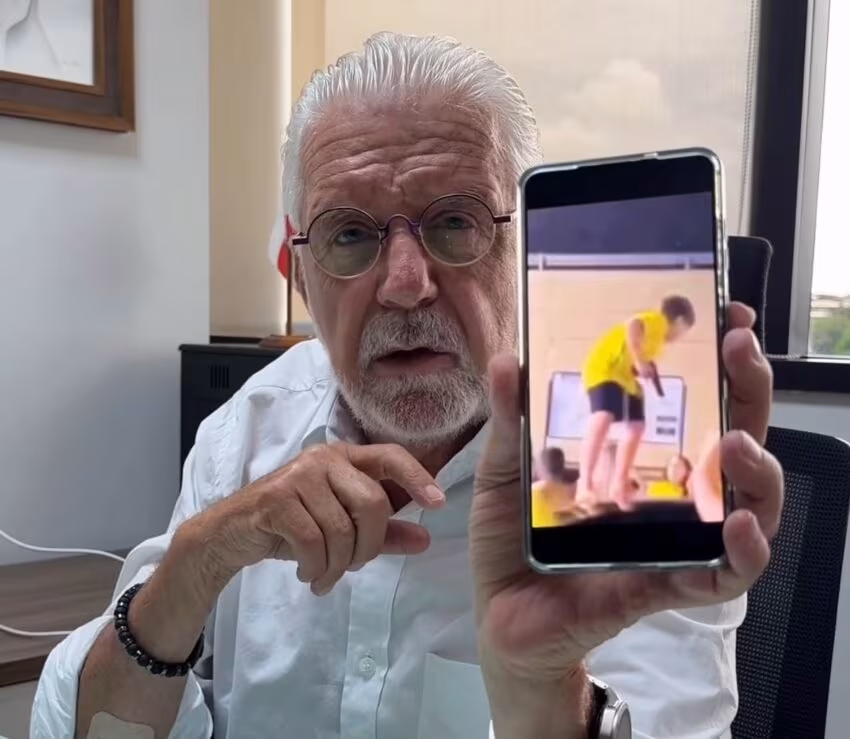 Jaques Wagner questiona futuro das crianças ao criticar Flávio Bolsonaro após episódio com criança e arma