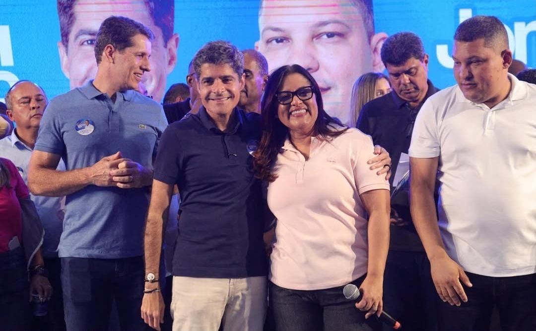 Kátia Oliveira cumpre agenda política no Extremo Sul ao lado de ACM Neto