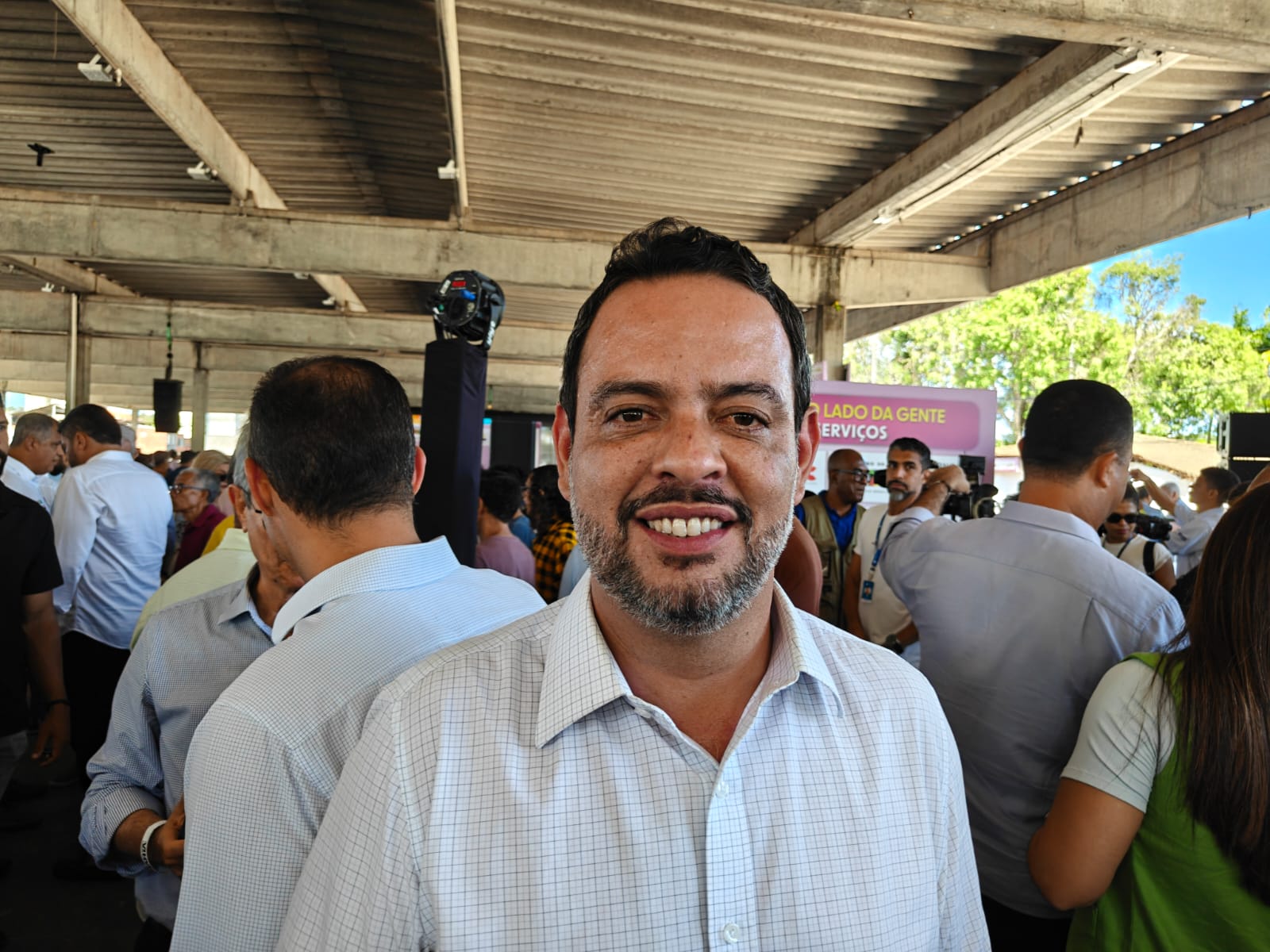 Lucas Reis prevê vitória de Jerônimo no 1º turno e ironiza "desespero" da oposição em Salvador