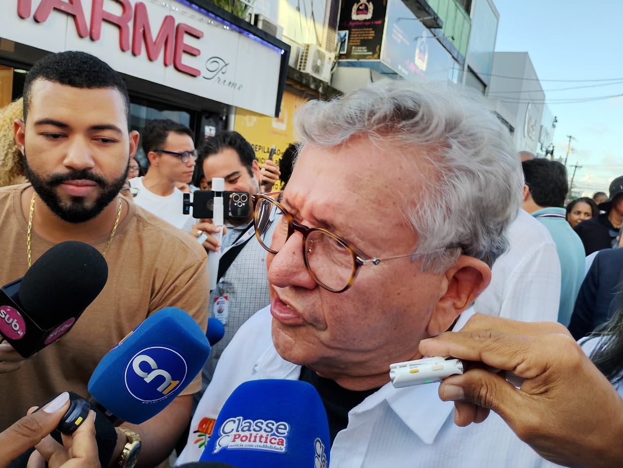 Luiz Caetano celebra grade do Camaforró 2026 e destaca foco no acolhimento e parceria com a imprensa