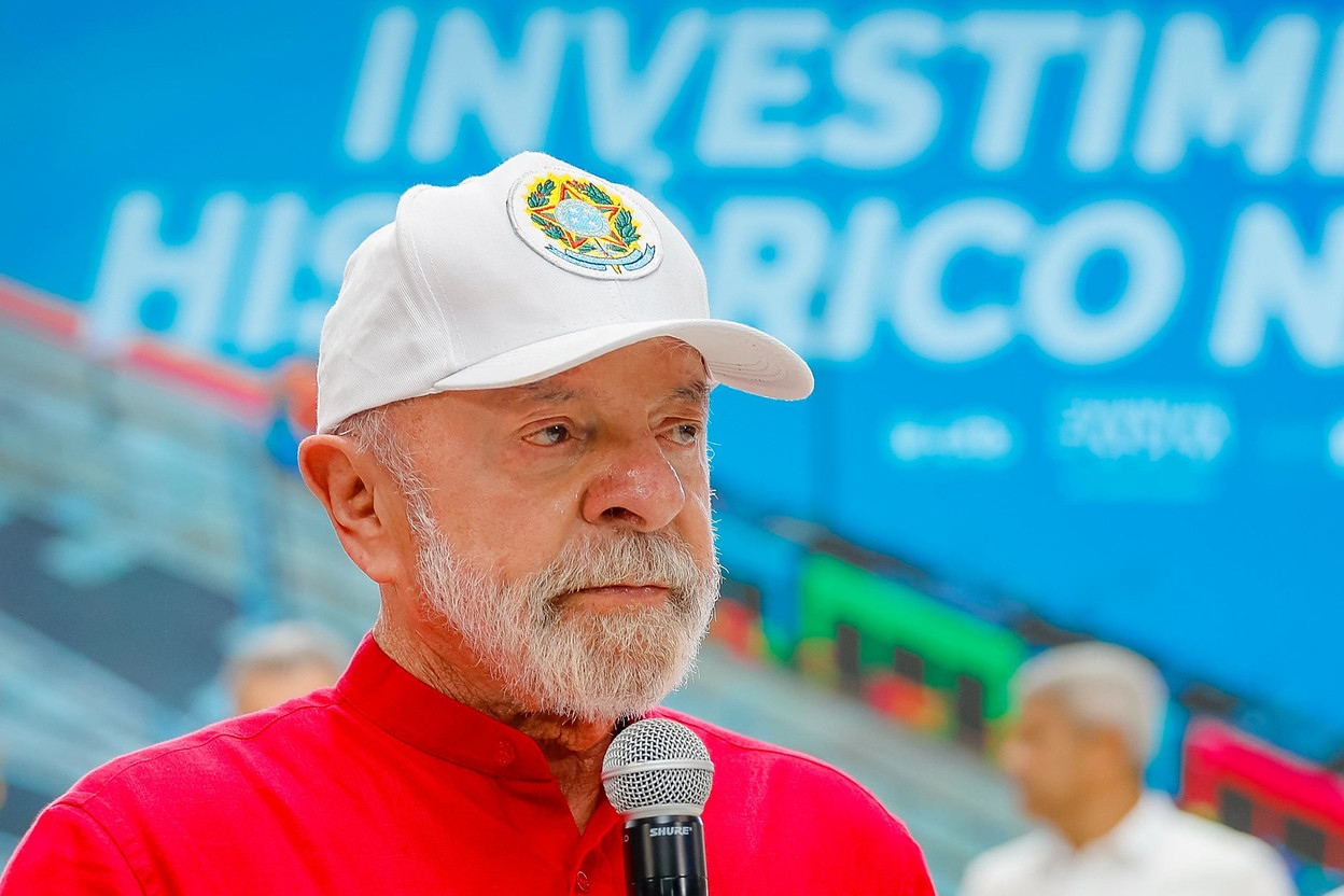 Lula volta a Brasília após dois procedimentos de saúde em São Paulo