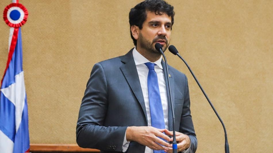 Manuel Rocha defende estadualização de estrada de 154 km entre Carinhanha, São Félix do Coribe e Coribe