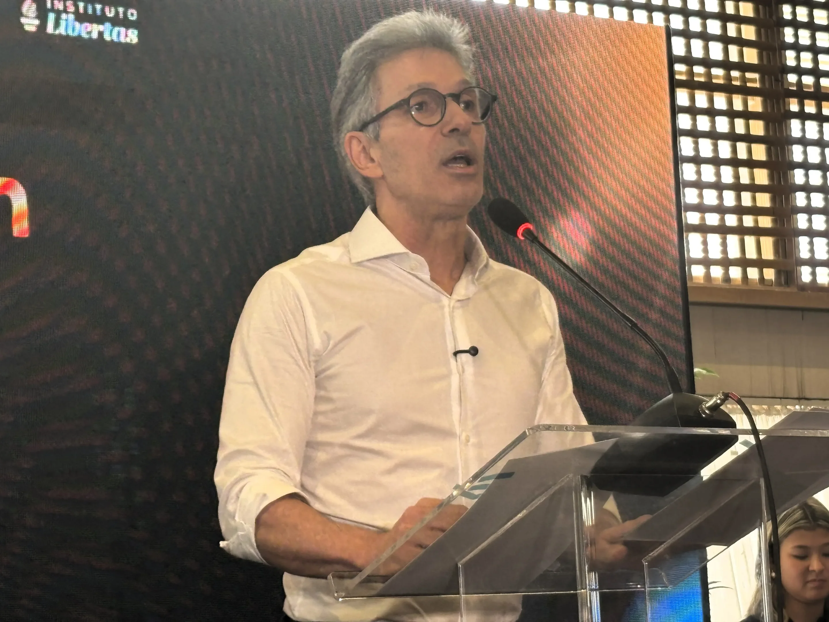 'Marmanjo' que recebe Bolsa Família será obrigado a aceitar vaga de emprego, diz Zema