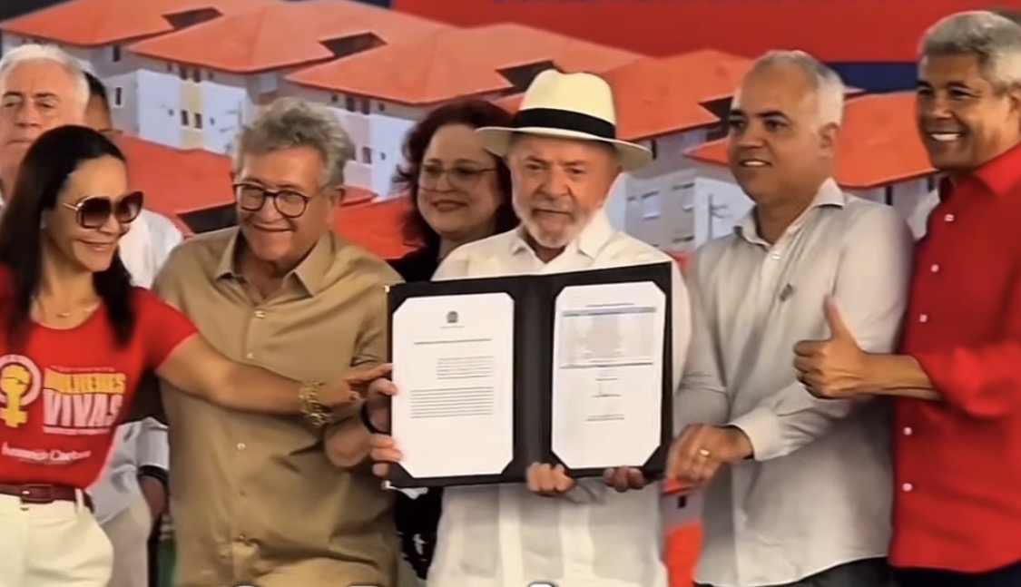 “Na Bahia, Lula tem uma seleção”, diz Luiz Caetano em entrega de 384 moradias do Minha Casa Minha Vida