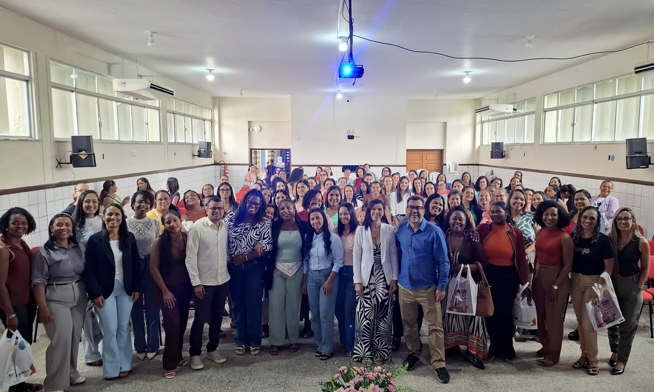 Novo ciclo de formação promovido pela prefeitura prepara educadores para os desafios da neurodiversidade em Valença
