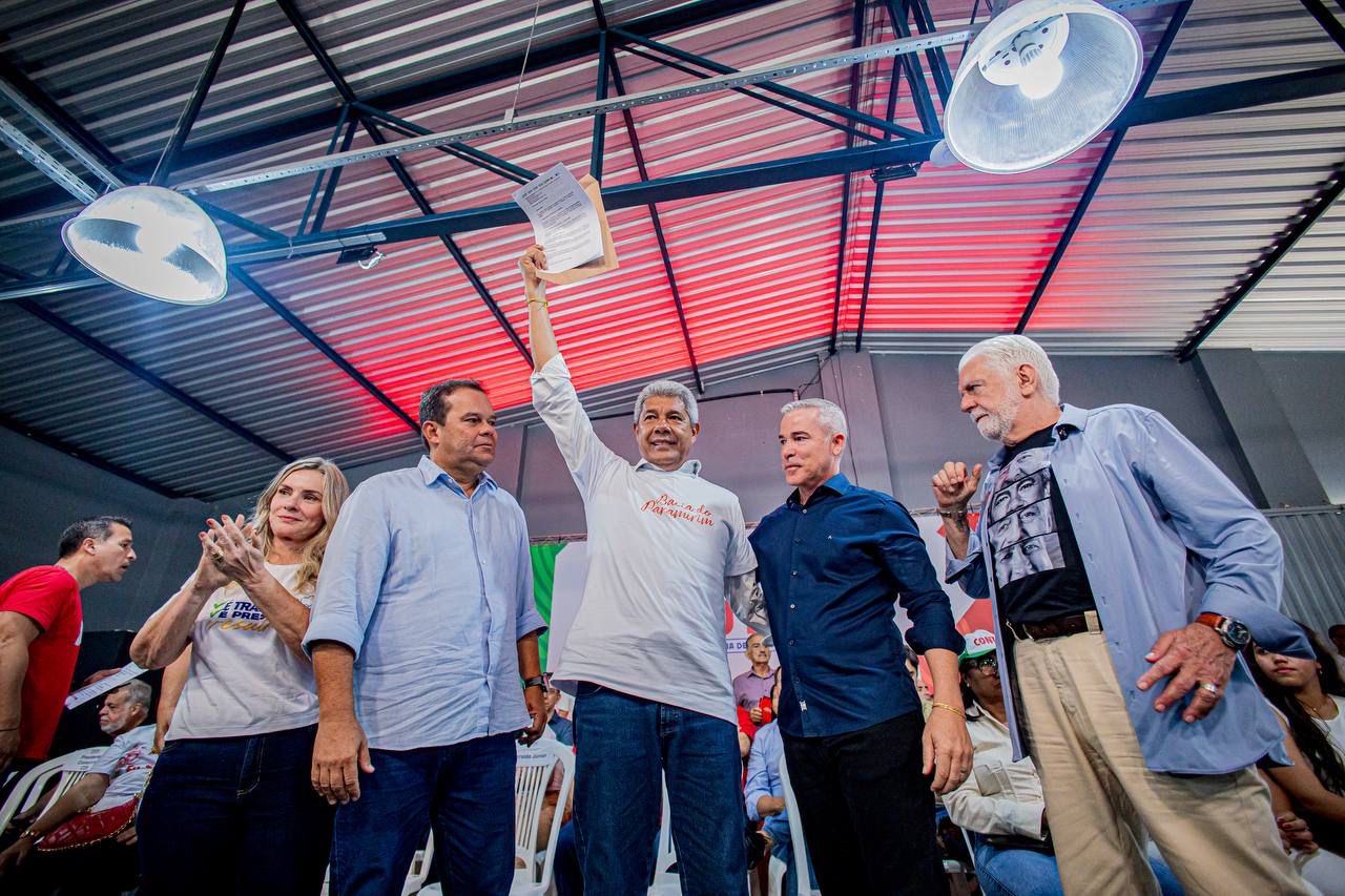 Prefeito agradece a Jerônimo por investimentos em Rio do Pires: “Asfalto até Ibiajara era a obra mais esperada em todos os tempos”