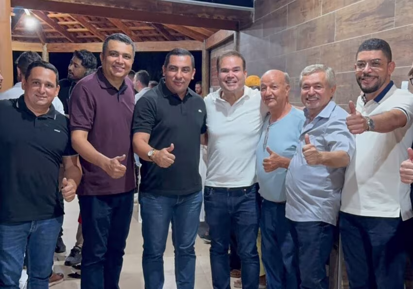 Prefeito, ex-prefeitos e vereadores declaram apoio a Cacá Leão em Pilão Arcado