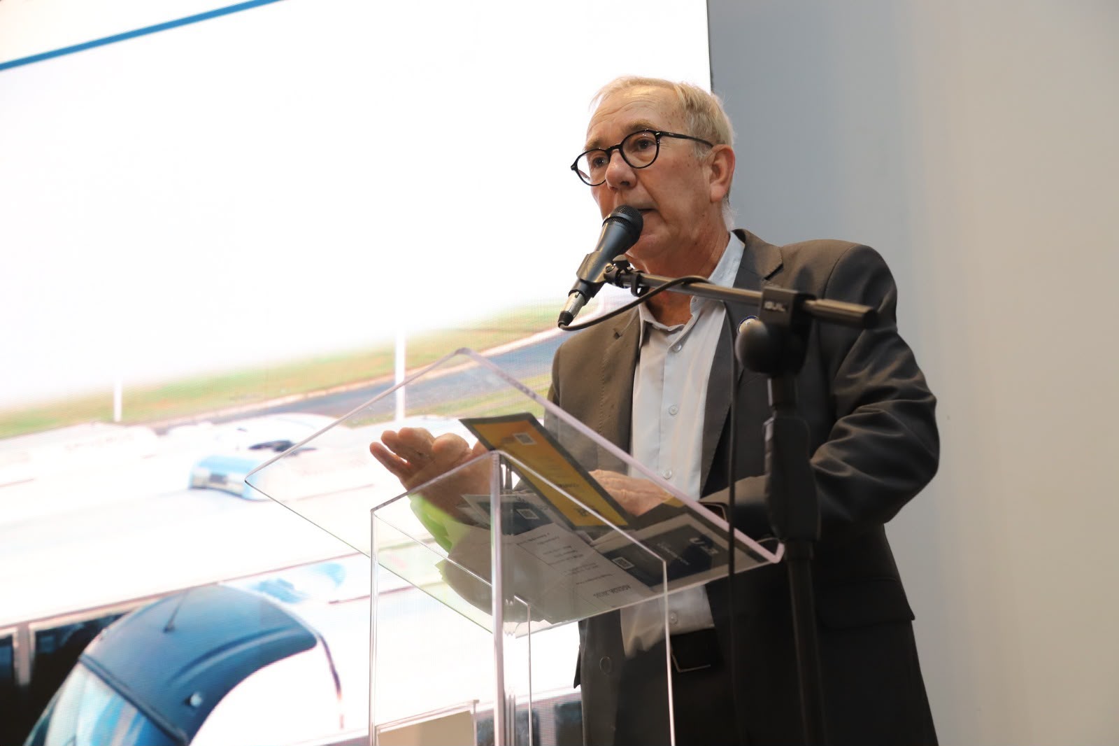 Presidente da UPB alerta para risco de colapso financeiro em 30% dos municípios da Bahia e critica dados do IBGE