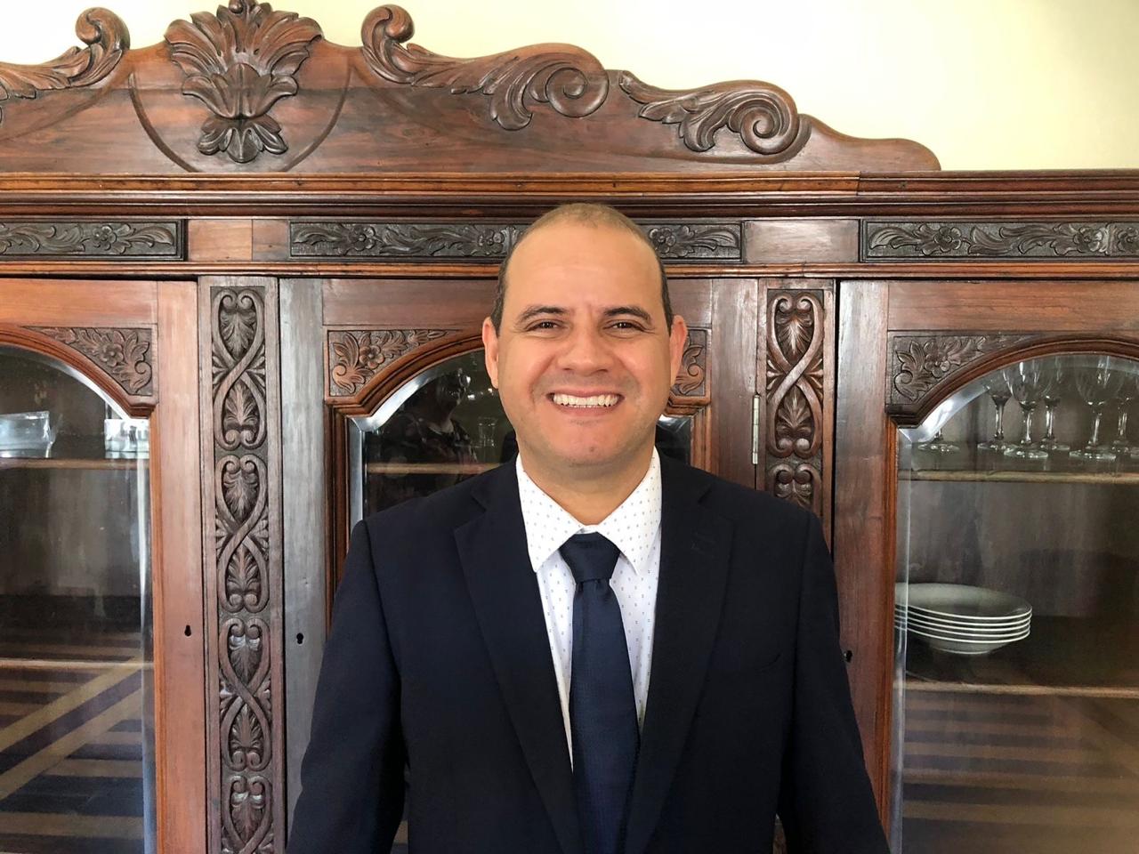 Randerson Leal destaca nova lei de proteção a motociclistas em Salvador: "Inadmissível sofrer agressões ao trabalhar"