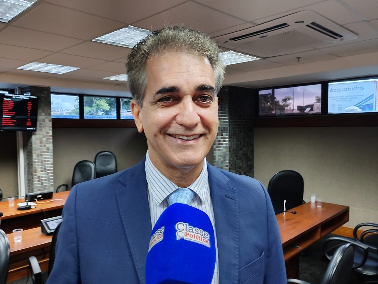 Robinson critica oposição por pedido de investigação sobre fila da regulação; “CPI inconsequente”