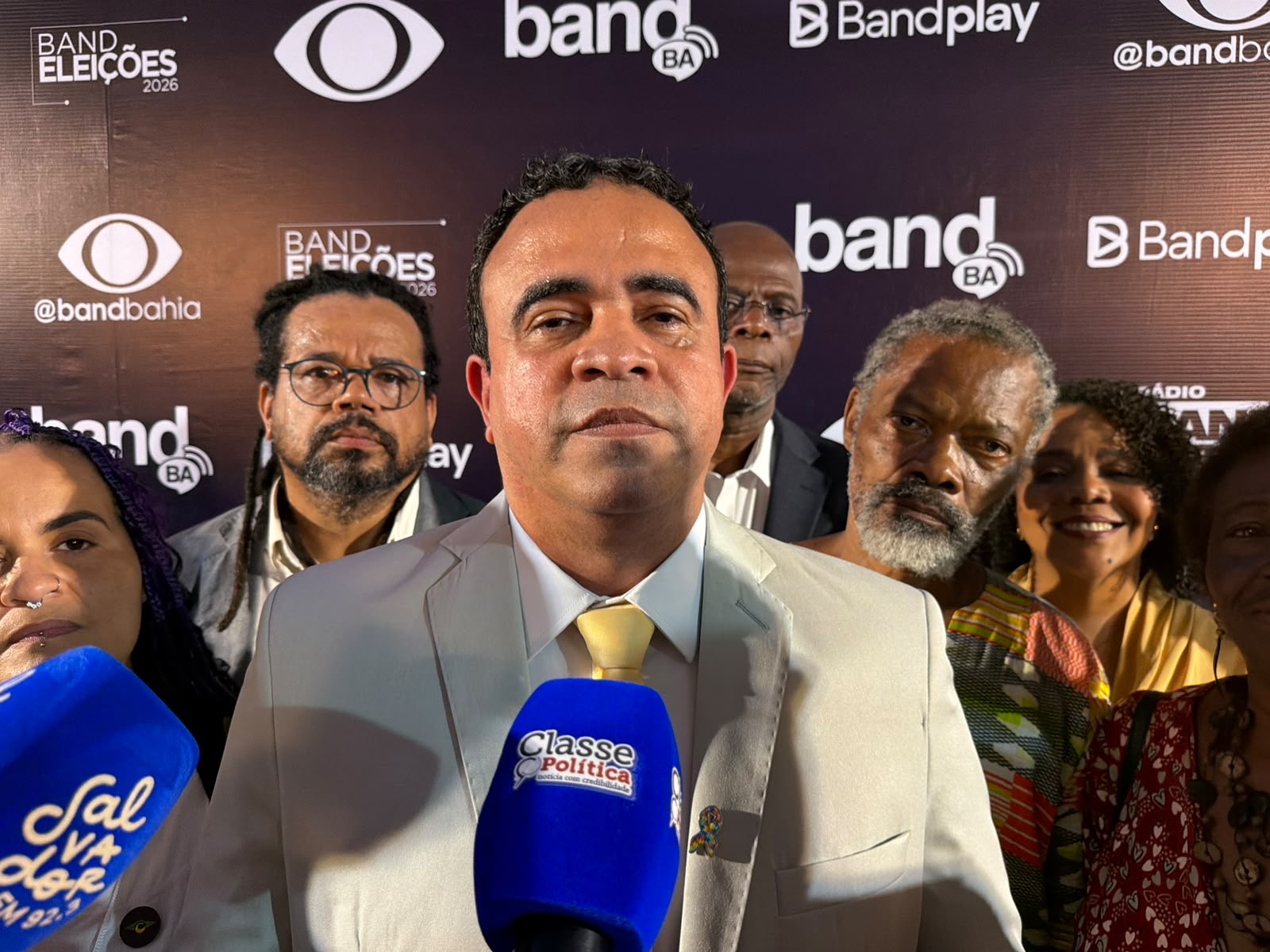 Ronaldo Mansur critica fila da regulação e defende sistema transparente para acesso à saúde na Bahia