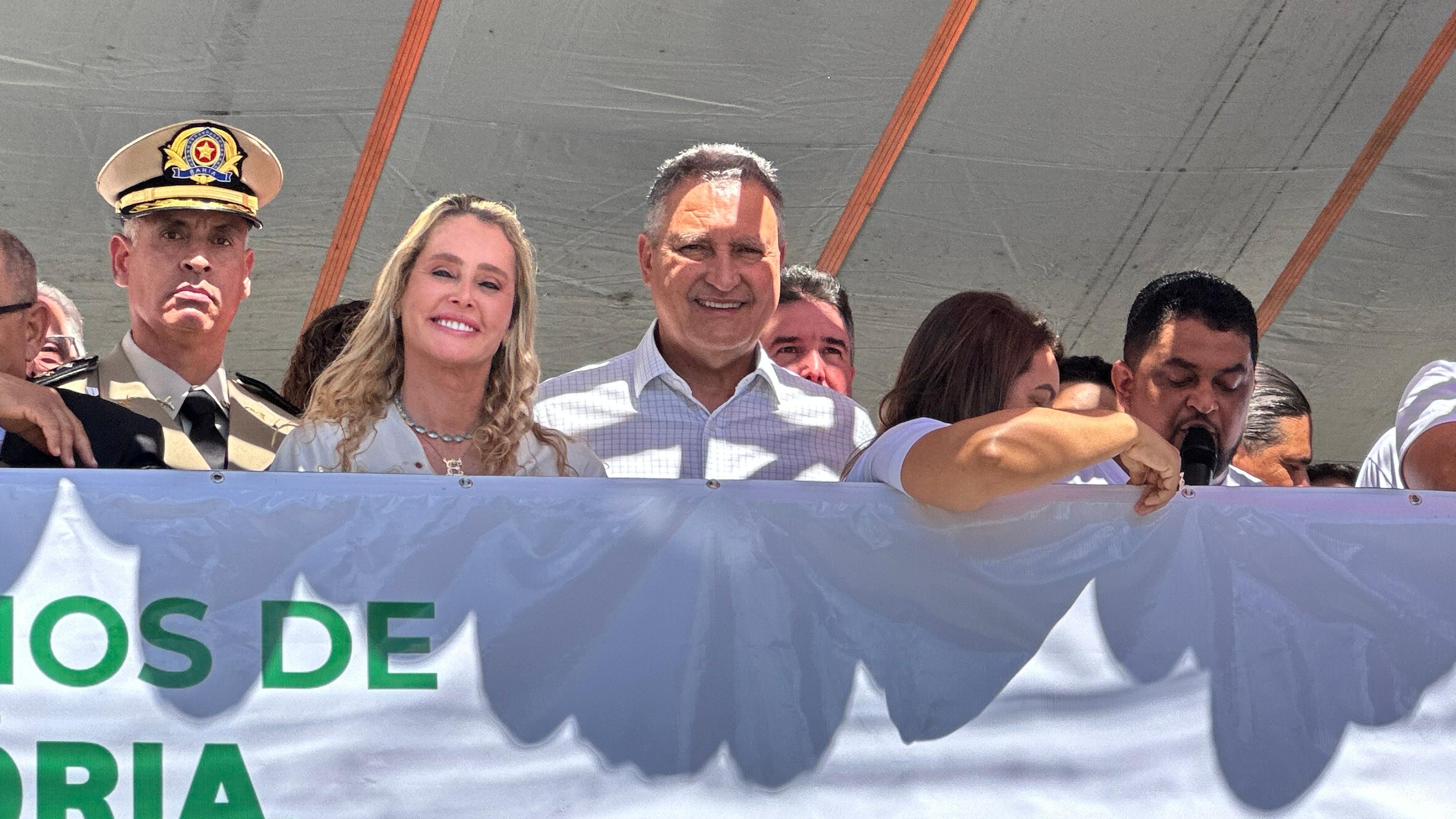 Rui destaca obra de saneamento e duplicação de trecho da BR-116 durante agenda em Jaguaquara