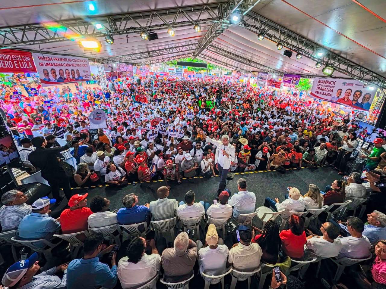 ”Tarifaço dos EUA pode afetar produtores e empregos no Extremo Sul da Bahia”, diz Jerônimo ao defender soberania nacional durante PGP em Teixeira de Freitas