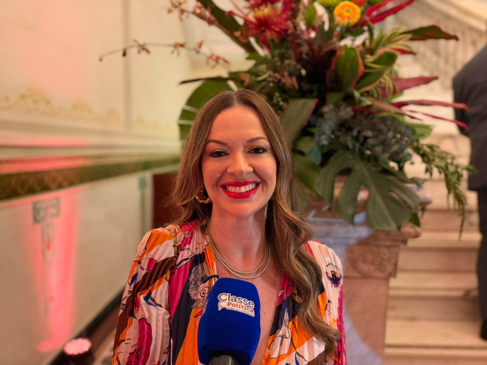 “É urgente fazer um resgate da qualidade institucional do Brasil”, dispara Isabela Suarez